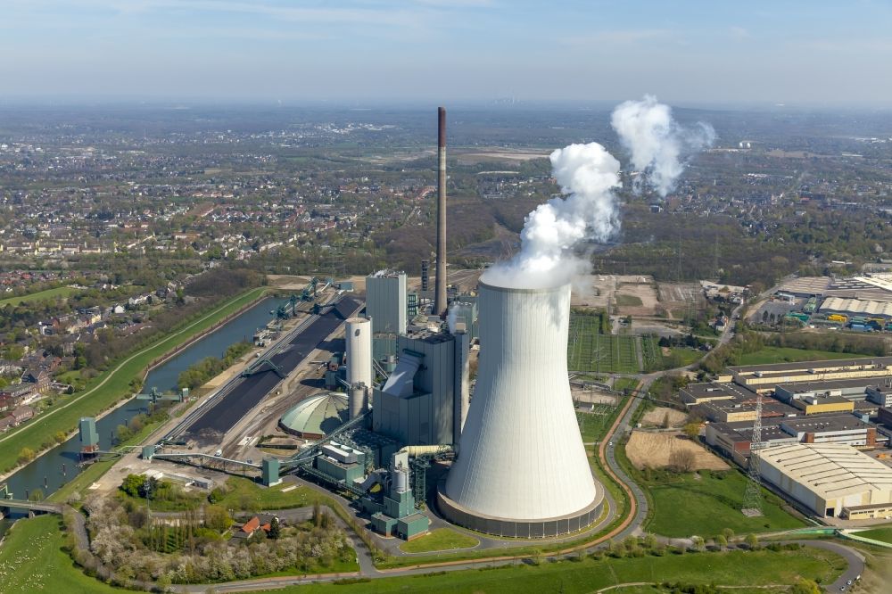 Aerial photograph Duisburg - View of the power station Duisburg Walsum in the state North Rhine-Westphalia