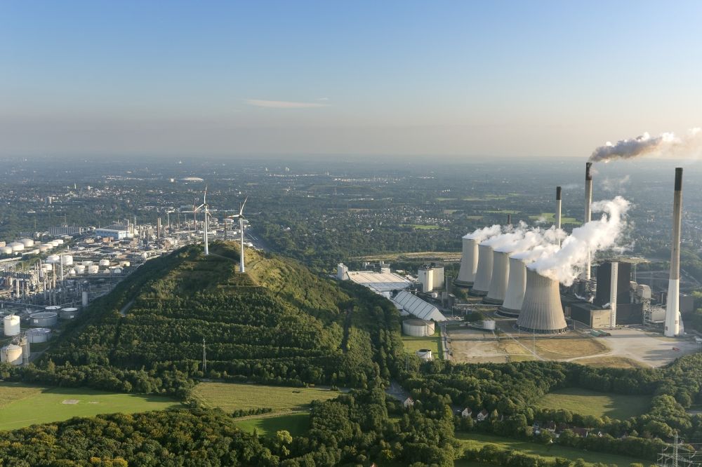 Aerial photograph Gelsenkirchen - Power plant Scholven Gelsenkirchen from the company E.ON Kraftwerke GmbH in the Ruhr area in North Rhine-Westphalia