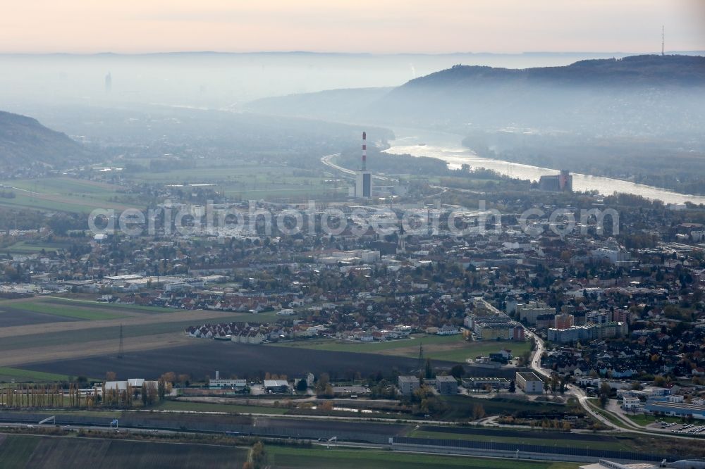 Aerial photograph Korneuburg - Power plant and thermal power station Korneuburg in the South of Korneuburg in Lower Austria, Austria. Silos on site are being demolished
