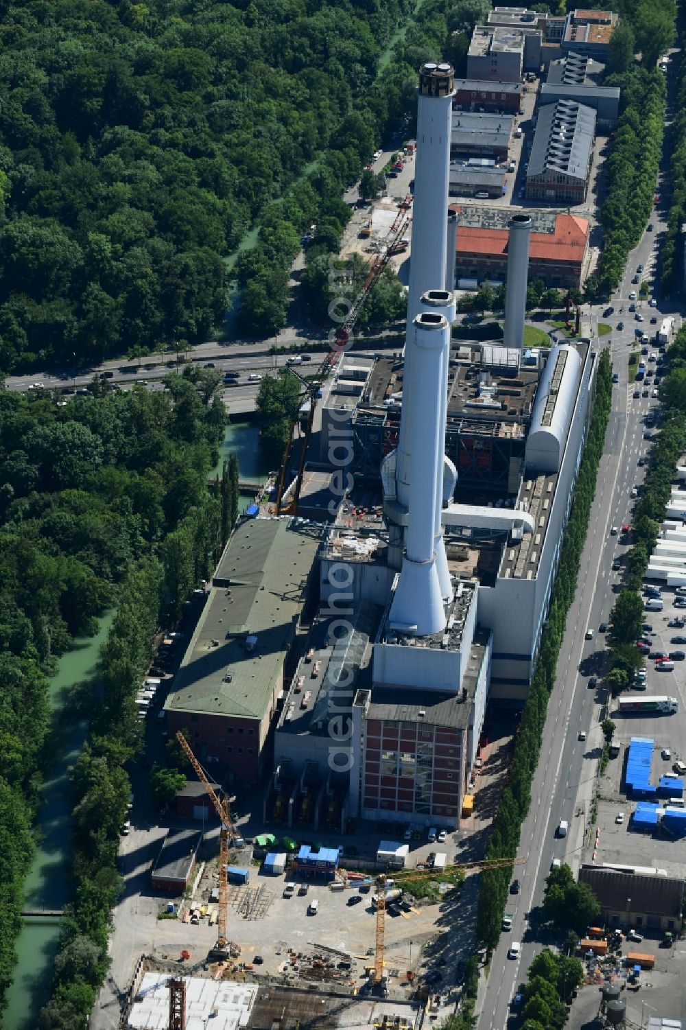 Aerial image München - Power plants of the Suedheizkraftwerk at Schaeftlarnstrasse in Munich Sendling in the state of Bavaria