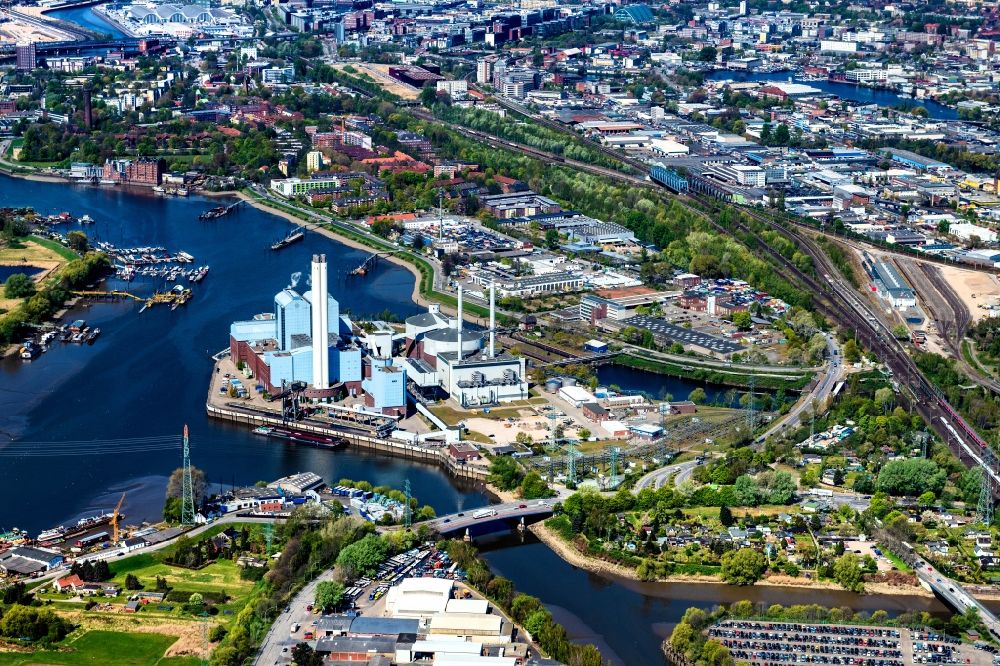 Hamburg from above - Power plants and exhaust towers of thermal power station Vattenfall Kraftwerk Tiefstack in Hamburg, Germany