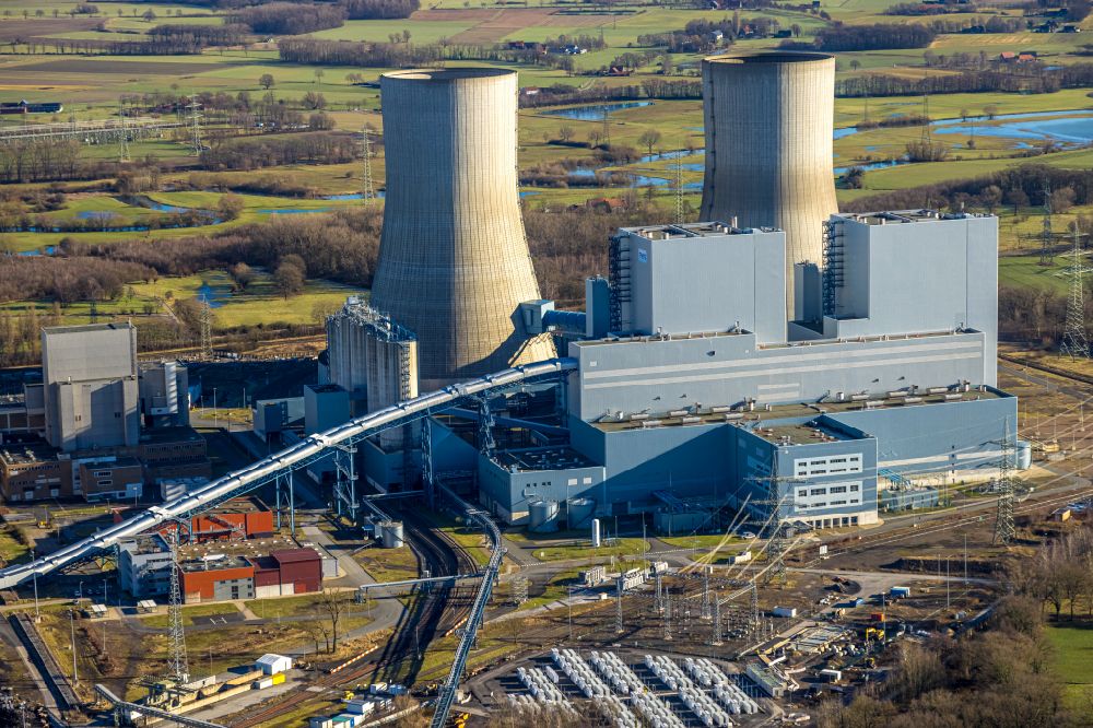 Schmehausen from the bird's eye view: Power plants of the coal thermal power station of RWE Power in Schmehausen in the state North Rhine-Westphalia, Germany
