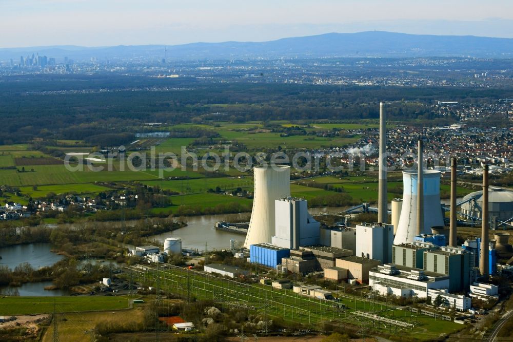 Großkrotzenburg from the bird's eye view: Power plants and exhaust towers of coal thermal power station Staudinger in Grosskrotzenburg in the state Hesse, Germany