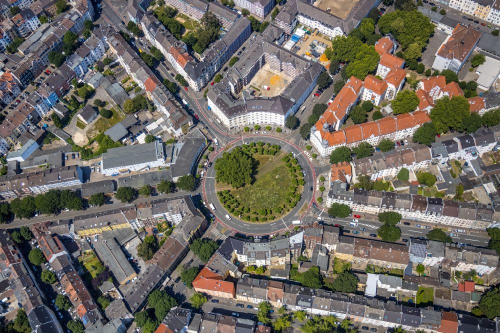 Dortmund from above - Traffic management of the roundabout road Borsigstrasse - Wambeler Strasse in the district Borsigplatz in Dortmund in the state North Rhine-Westphalia, Germany