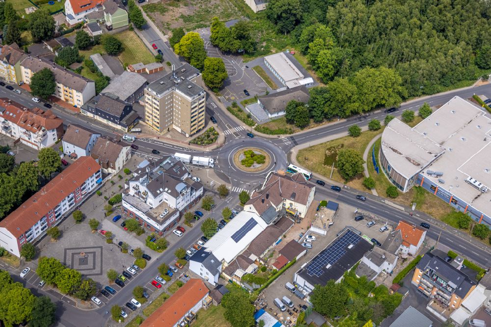 Castrop-Rauxel from the bird's eye view: Traffic management of the roundabout road on street Dortmunder Strasse in the district Schwerin in Castrop-Rauxel at Ruhrgebiet in the state North Rhine-Westphalia, Germany