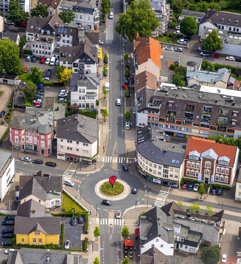 Aerial photograph Arnsberg - Traffic management of the roundabout road of Clemens-August-Strasse and of Rumbecker Strasse in the district Wennigloh in Arnsberg in the state North Rhine-Westphalia, Germany