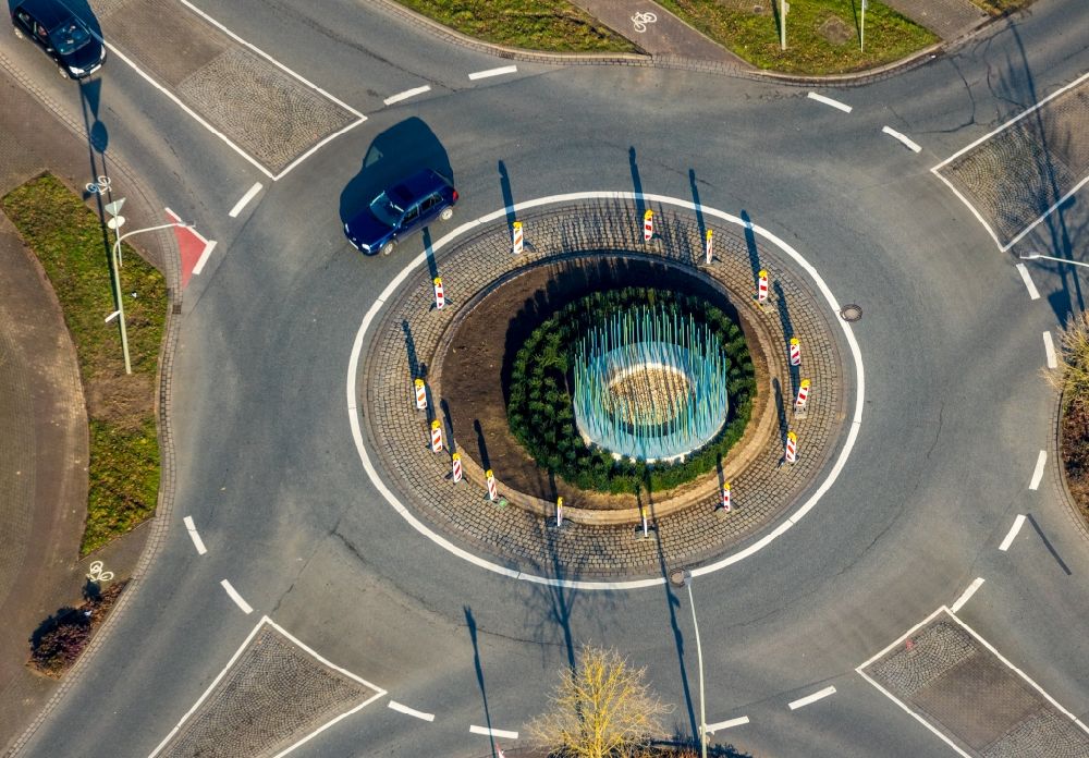 Aerial image Hamm - Traffic management of the roundabout road Frielicker Weg - Vogelstrasse - Ahlener Strasse in the district Heessen in Hamm in the state North Rhine-Westphalia, Germany