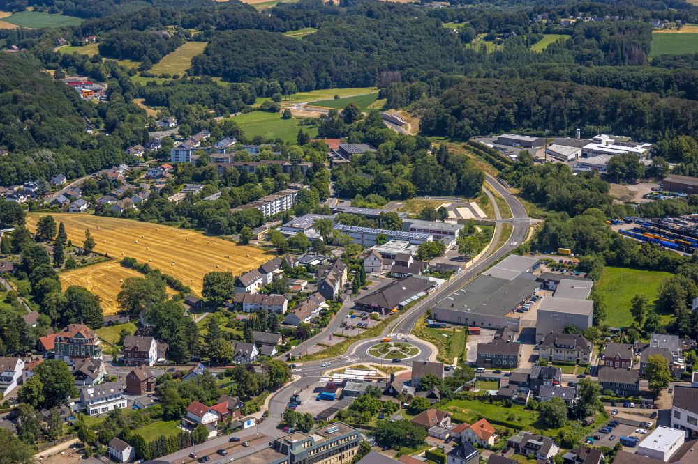 Aerial image Sprockhövel - Traffic management of the roundabout road Hauptstrasse - Wuppertaler Strasse - Beisenbruchstrasse in Sprockhoevel in the state North Rhine-Westphalia, Germany