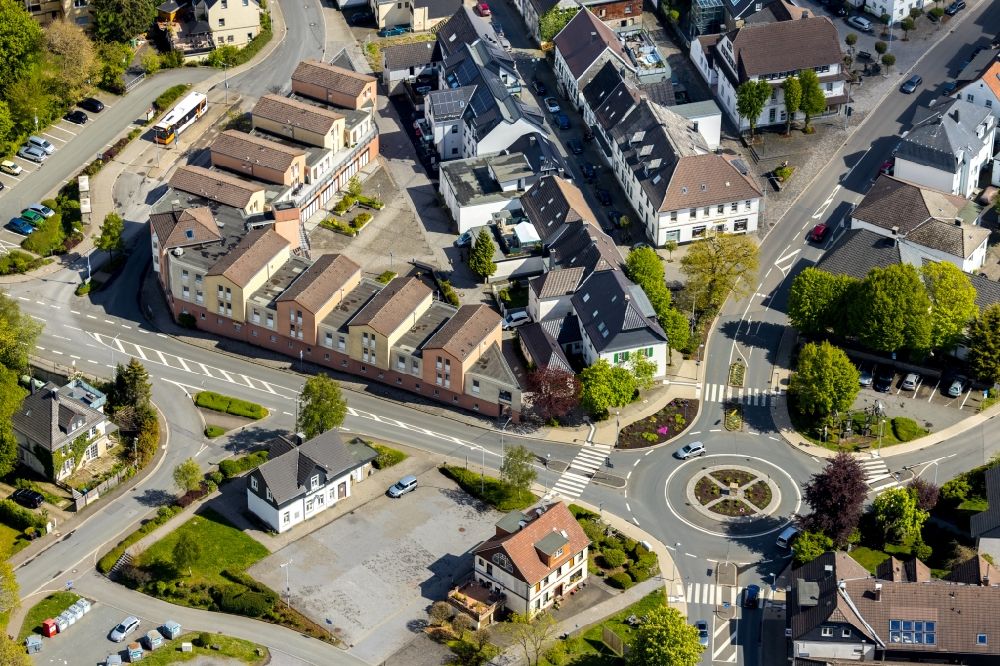 Aerial photograph Breckerfeld - Traffic management of the roundabout road on Westring - Prioreier Strasse in Breckerfeld in the state North Rhine-Westphalia, Germany