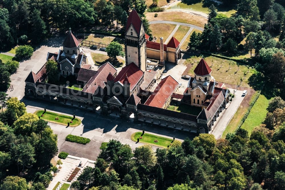 Leipzig from the bird's eye view: Crematory and funeral hall for burial in the grounds of the cemetery Suedfriedhof in Leipzig in the state Saxony, Germany
