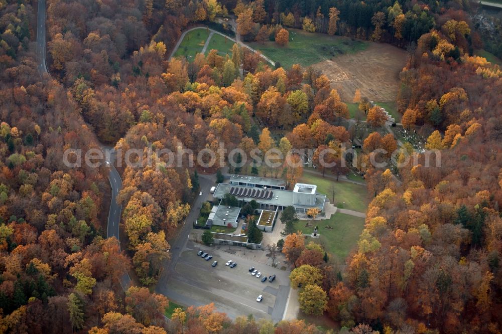 Kelheim from above - Crematory and funeral hall for burial in the grounds of the cemetery Staedtischer Waldfriedhof in the district Hohenpfahl in Kelheim in the state Bavaria, Germany