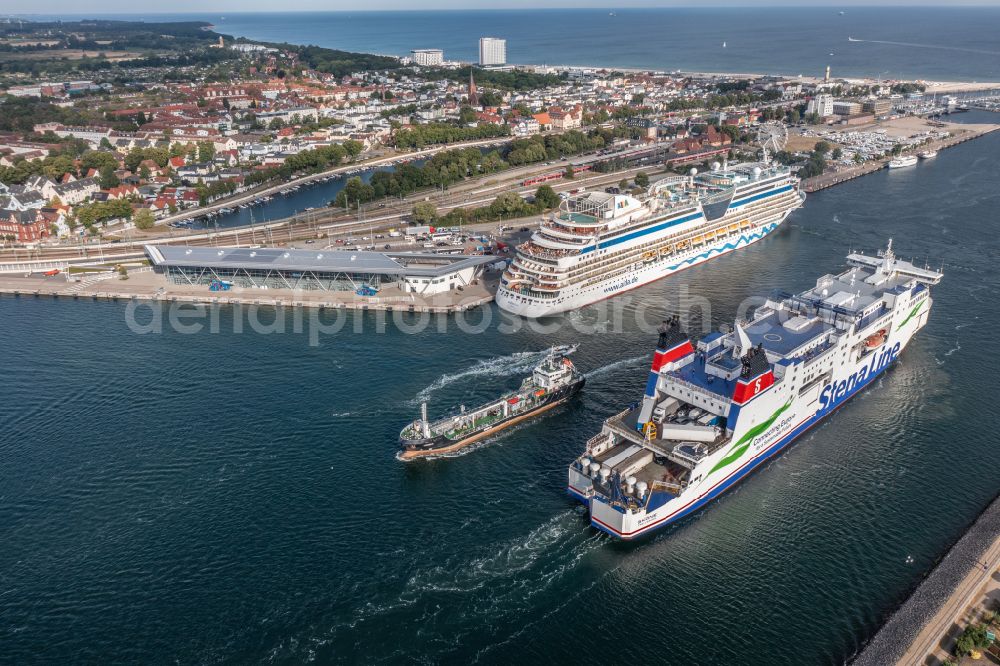 Rostock from the bird's eye view: Cruise and passenger ship AIDA diva in Rostock at the baltic sea coast in the state Mecklenburg - Western Pomerania, Germany