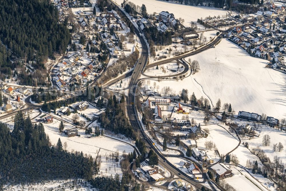 Aerial photograph Hinterzarten - Road over the crossroads B31 / B500 in Hinterzarten in the state Baden-Wurttemberg, Germany