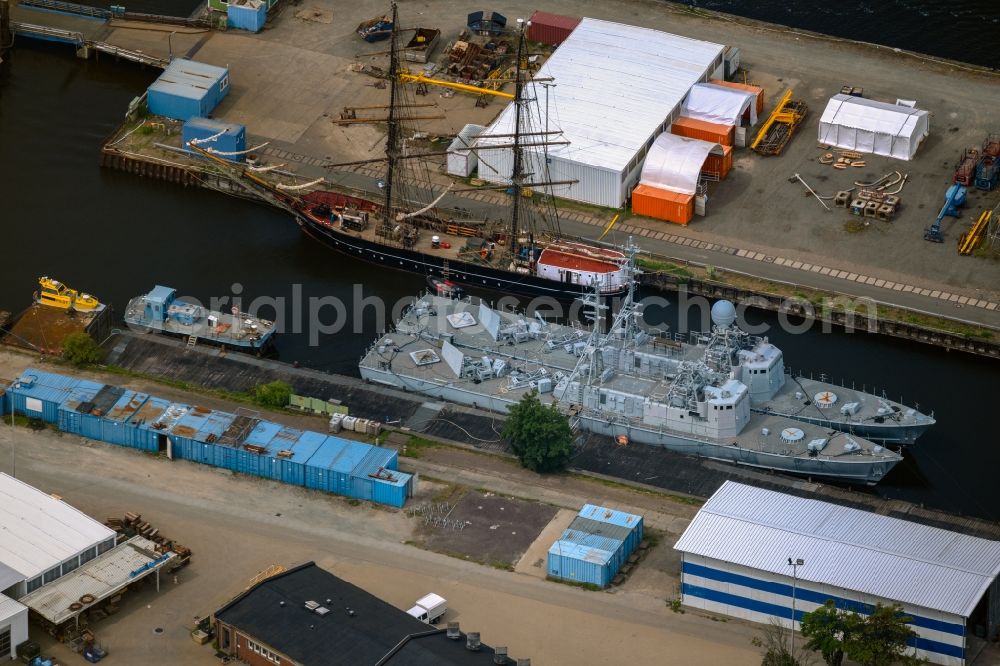 Emden from above - Ship of the Navy in Emder Fahrwasse in the district Port Arthur-Transvaal in Emden in the state Lower Saxony, Germany