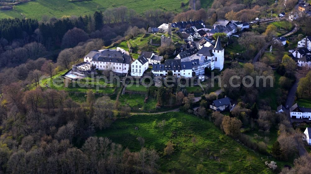Dahlem from the bird's eye view: Kronenburg in Dahlem in the state North Rhine-Westphalia, Germany