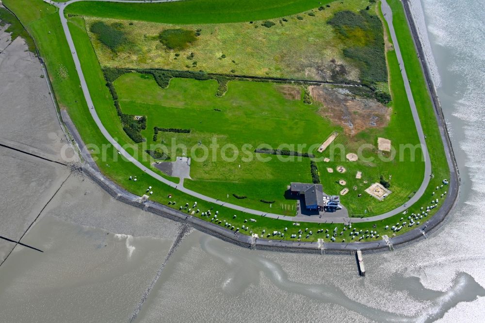 Husum from above - Coastline with dike protection strips on the Wadden Sea of ??the North Sea in Husum in the state Schleswig-Holstein, Germany