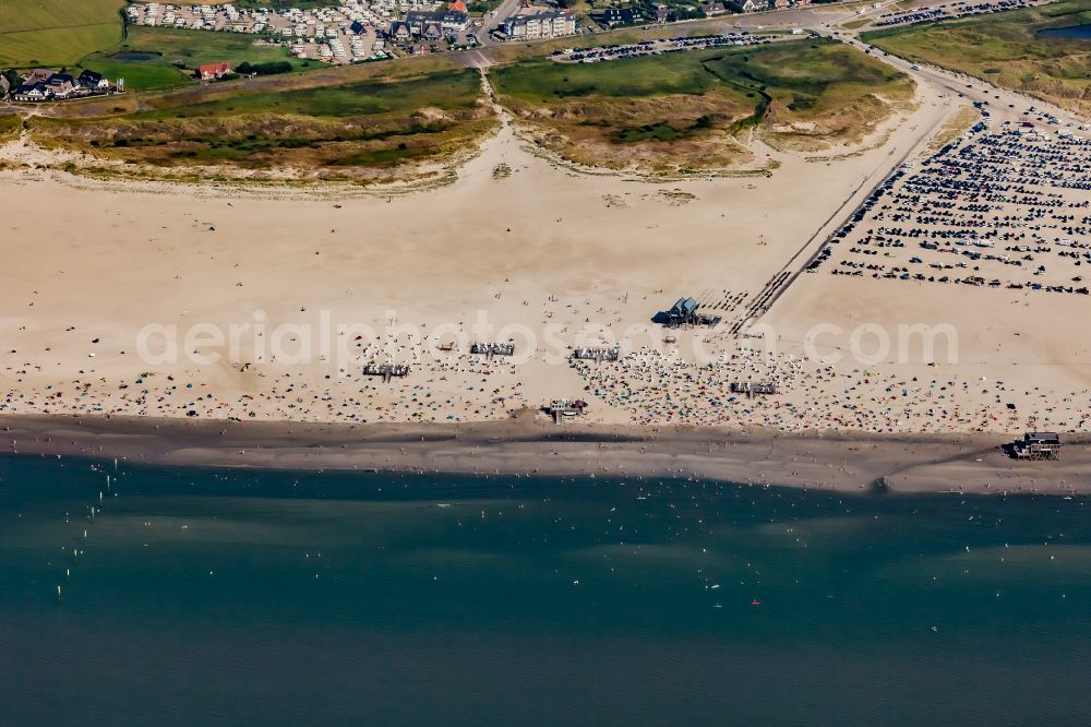 Aerial image Sankt Peter-Ording - Coastal landscape on the sandy beach of the bathing area Ording Nord in the district St Peter-Ording in Sankt Peter-Ording in the state Schleswig-Holstein, Germany