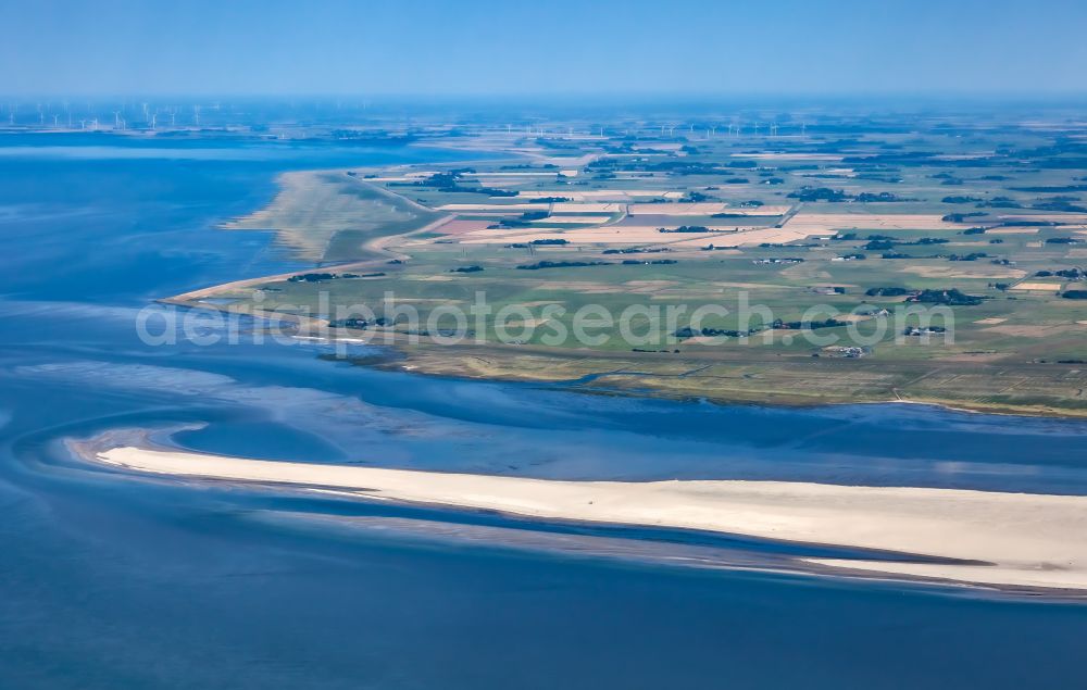 Sankt Peter-Ording from above - Coastline on the sandy beach of Badestelle Ording Nord in the district Sankt Peter-Ording in Sankt Peter-Ording in the state Schleswig-Holstein, Germany