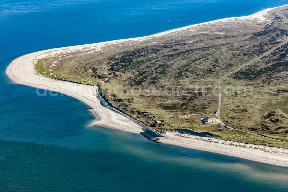 List from above - Coastline on the sandy beach of Nordsee- Insel Sylt in the district Ellenbogen in List in the state Schleswig-Holstein, Germany
