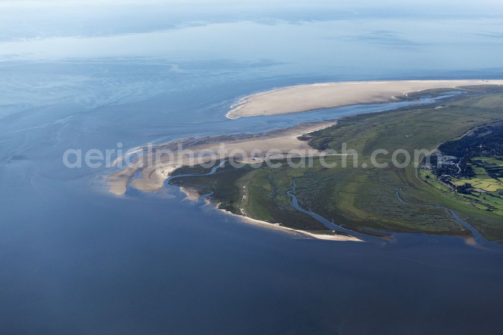 Aerial photograph Sankt Peter-Ording - Coastal landscape with sandy beach and Watt structures in the district Boehl in Sankt Peter-Ording in North Friesland in the state Schleswig-Holstein, Germany. Tideways run through the salt marshes on the edge of the Wadden Sea
