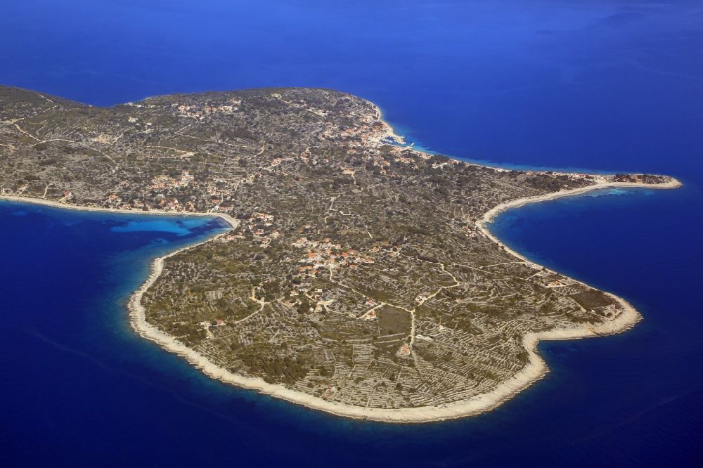Drvenik Mali from the bird's eye view: Coastal area Adriatic Sea - Island in Drvenik Mali in Splitsko-dalmatinska zupanija, Croatia