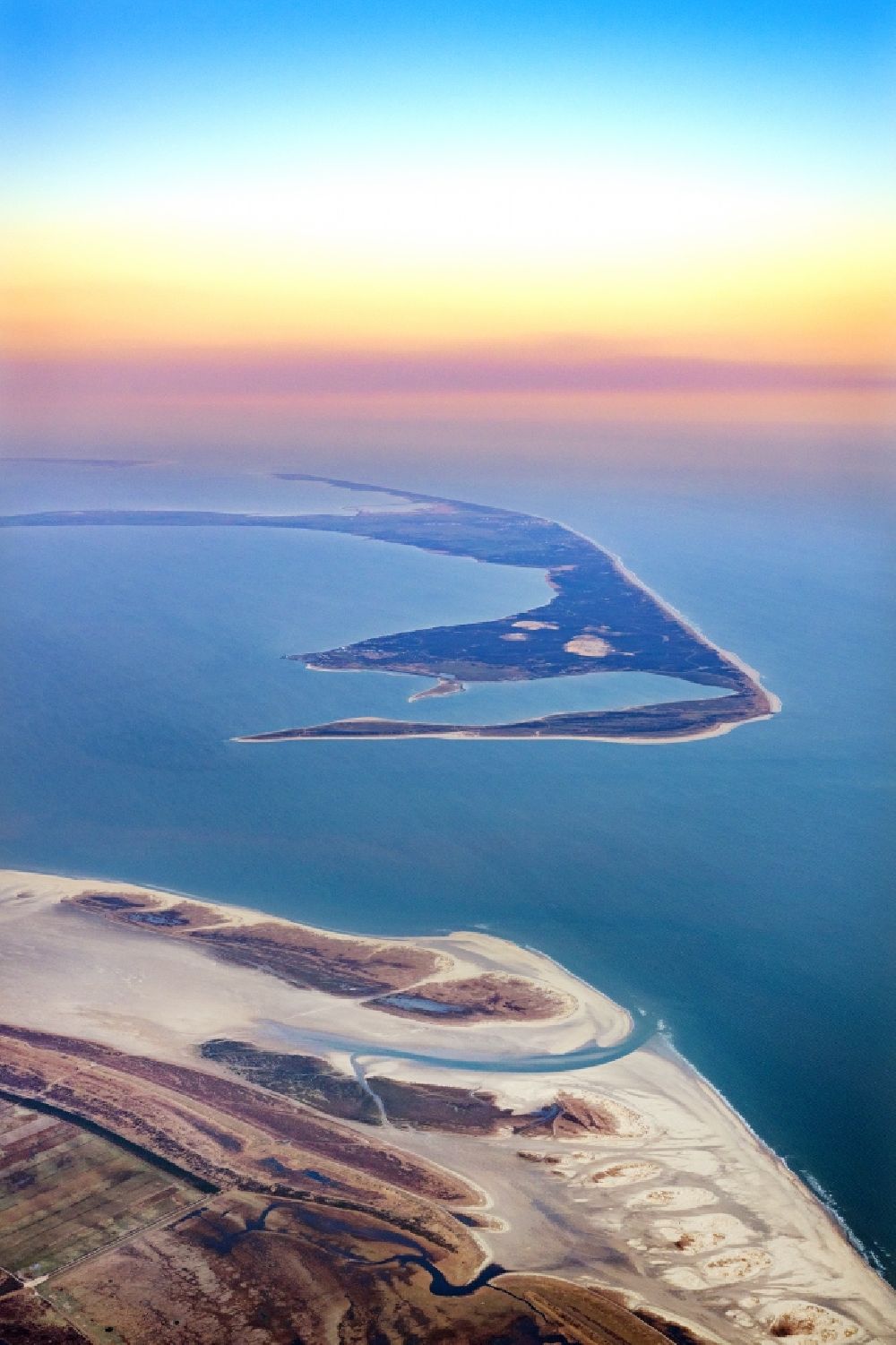 Aerial photograph Sylt - Coastal area of a??a??the North Frisian North Sea island of Sylt and the southern tip of the Danish island of Romo in sunrise in the state Schleswig-Holstein, Germany