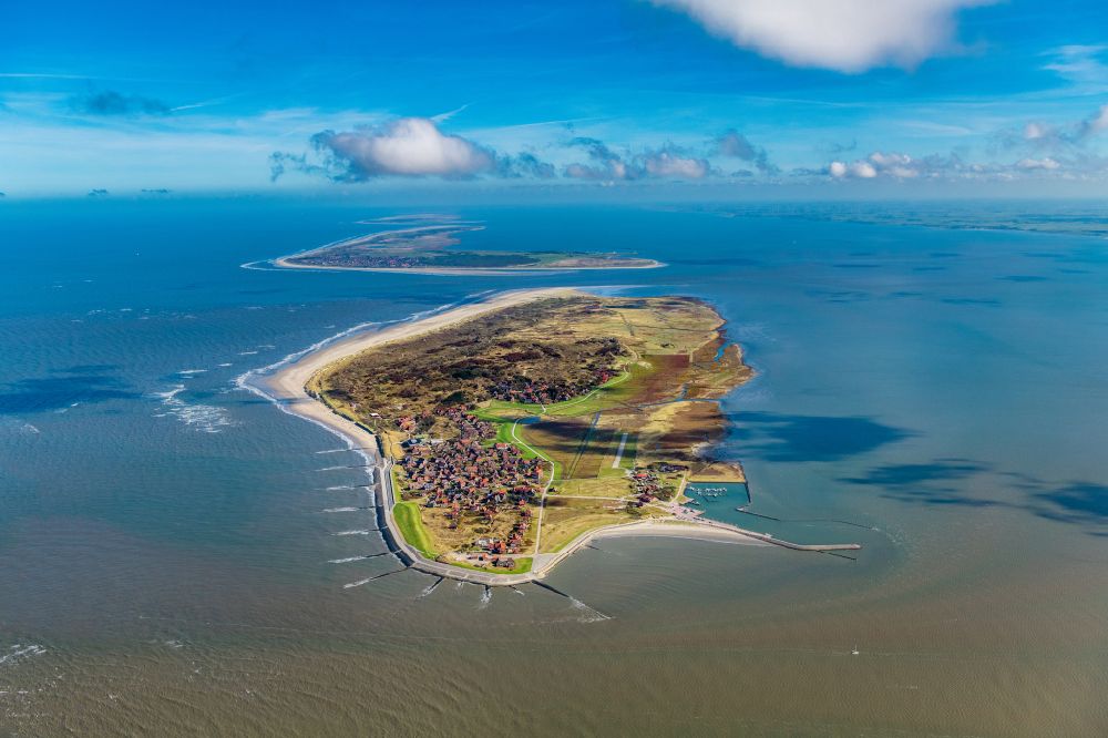 Baltrum from the bird's eye view: Coastal area North Sea - Island in Baltrum East Frisian Islands in the state Lower Saxony, Germany