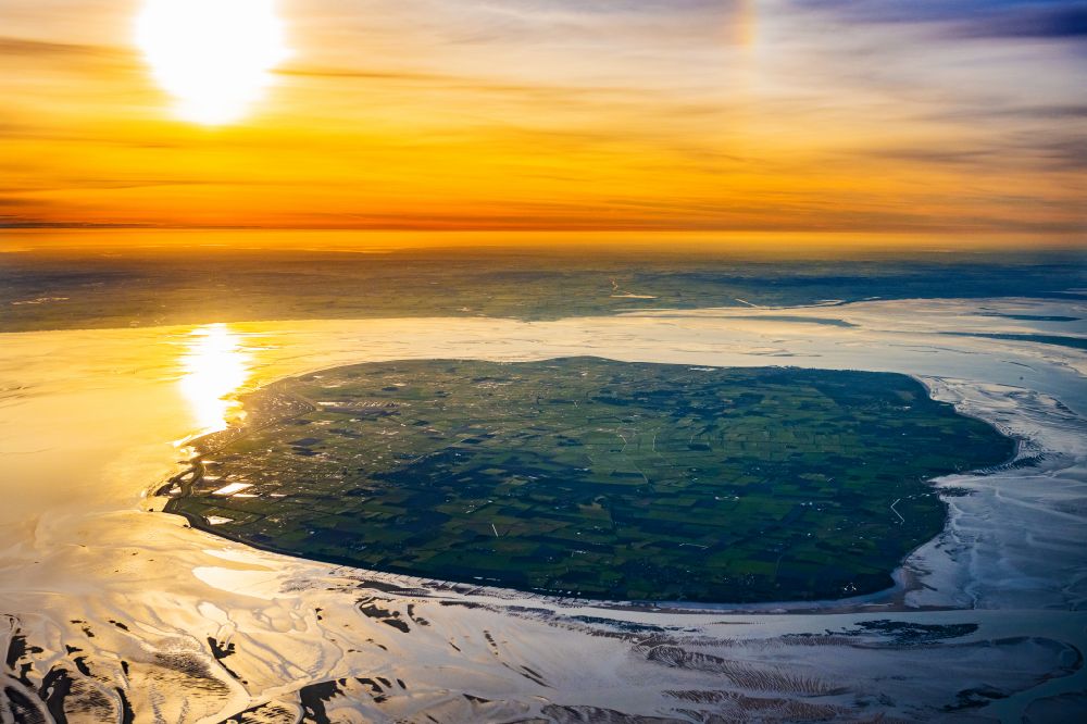 Aerial image Alkersum - Coastal area of the North Sea - the island of Foehr at sunrise in Schleswig-Holstein