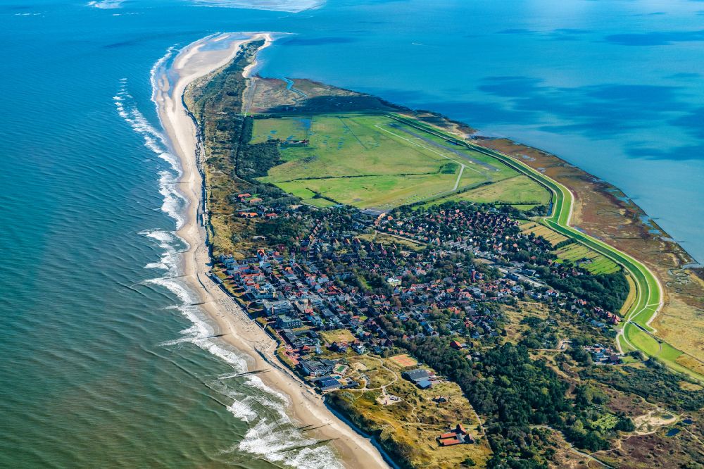 Aerial image Wangerooge - Coastal area the North Sea island - Island in the district Westen in Wangerooge in the state Lower Saxony, Germany