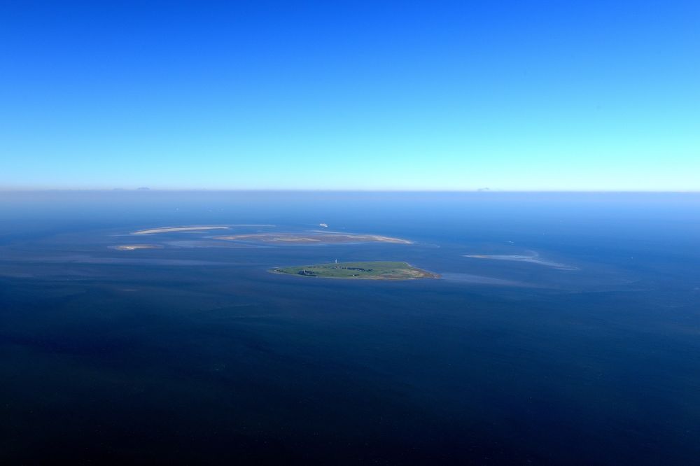 Insel Neuwerk from the bird's eye view: Coastal area of North Sea - Island in Insel Neuwerk in the state Lower Saxony, Germany