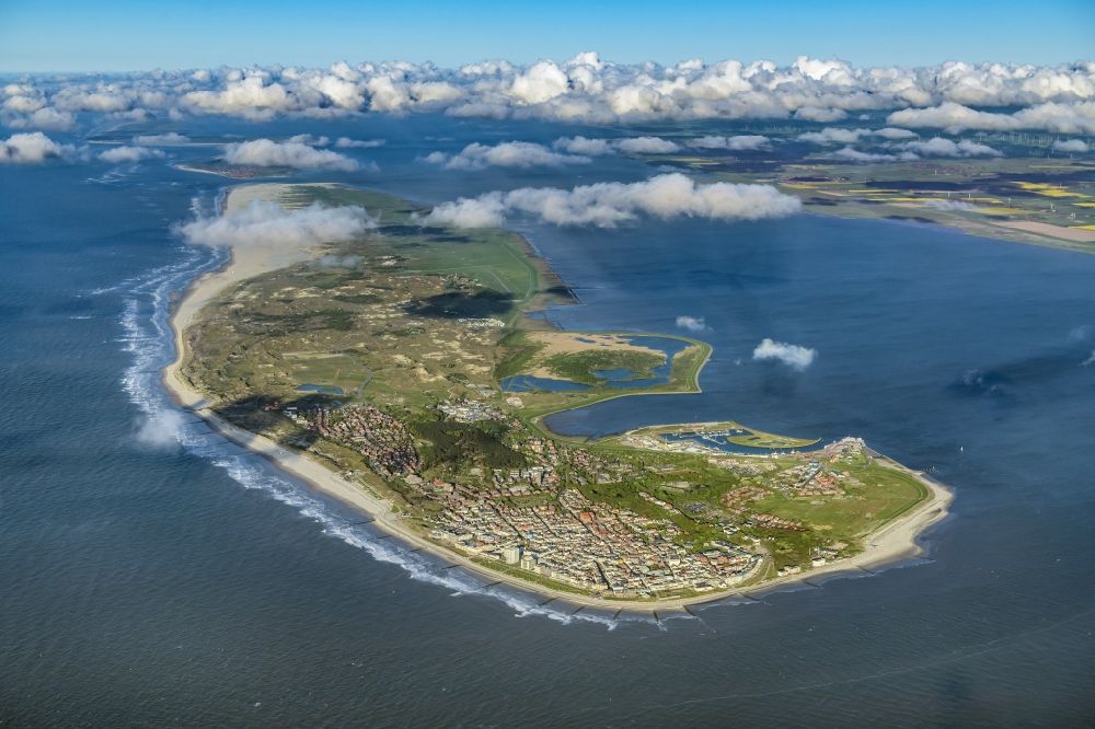 Norderney from above - Coastal area of a