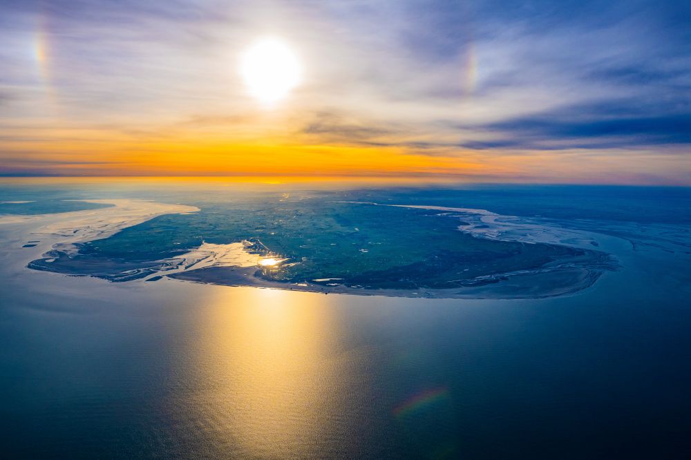Sankt Peter-Ording from the bird's eye view: Coastal area of the North Sea at sunrise - the Eiderstaetter peninsula in the state of Schleswig-Holstein, Germany