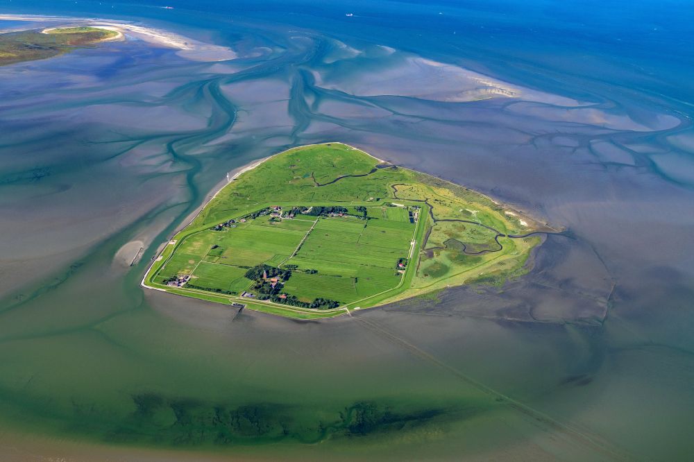 Aerial photograph Insel Neuwerk - Coastal area of the North Sea - Insel Neuwerk in the Wadden Sea in the state Lower Saxony, Germany