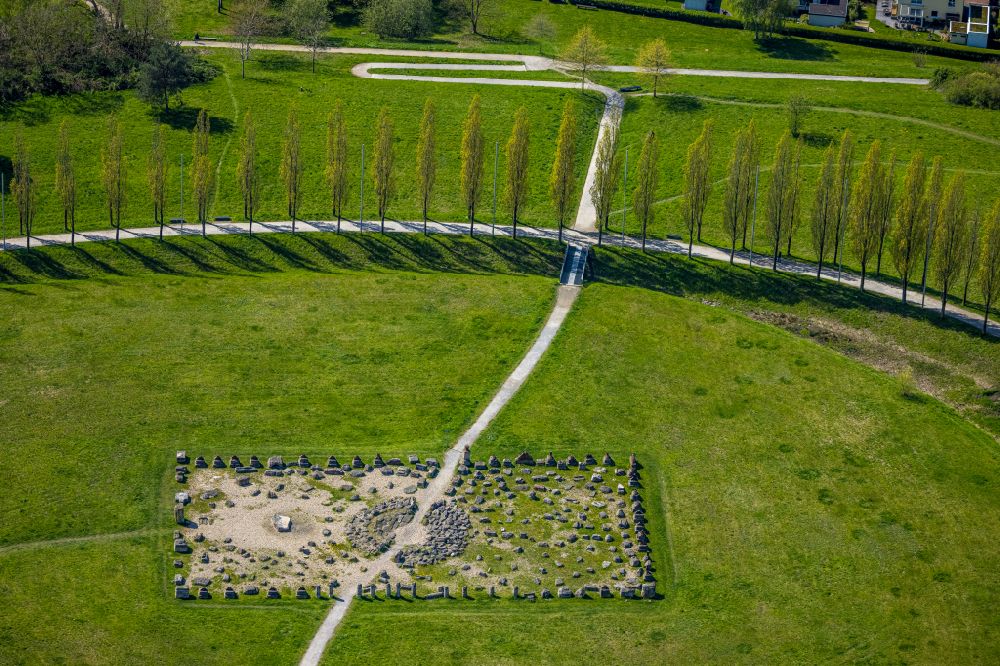Herne from above - Art and landscape installation Rubble Field by Hermann Prigann on Mont-Cenis-Strasse in Herne in the state North Rhine-Westphalia, Germany