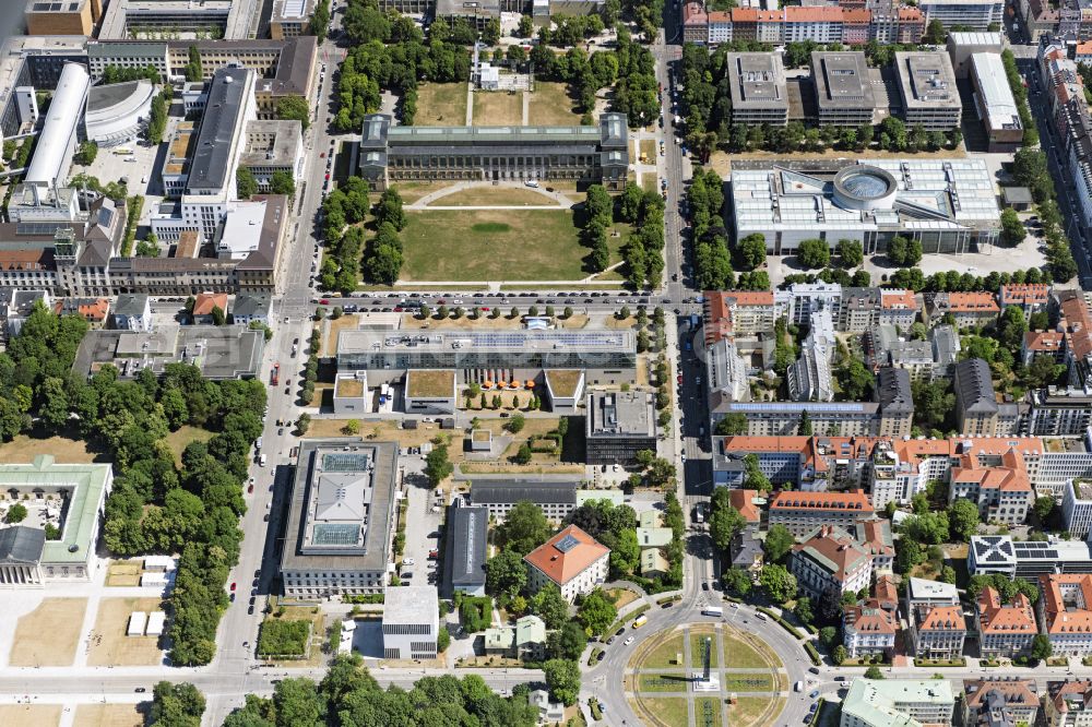 Aerial image München - View of the Kunstareal in Munich in the state Bavaria