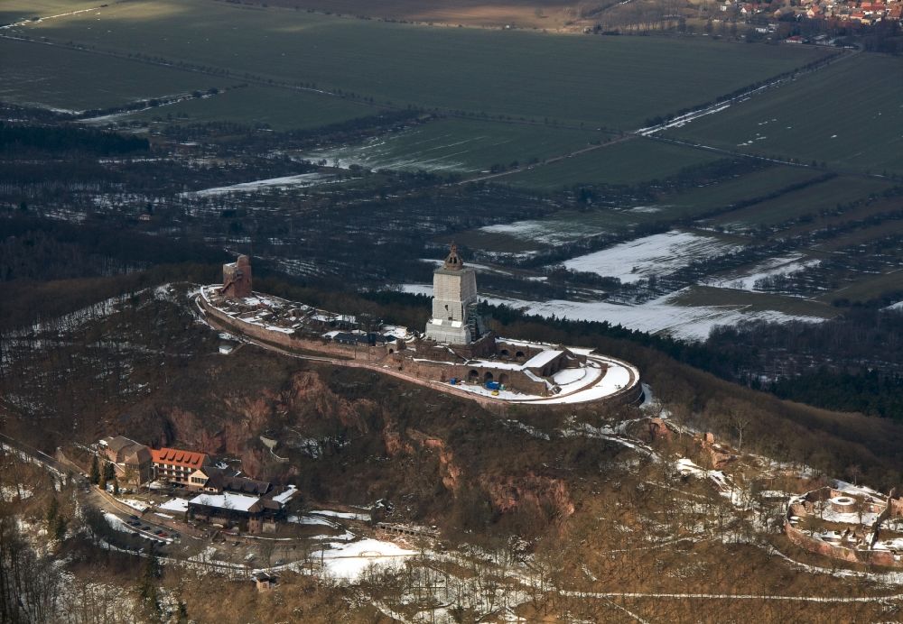 Aerial image Steinthaleben - View the monument Kyffhäuser near Steinthaleben in the state of Thuringia. The building with an equestrian statue was established by the architect Bruno Schmitz in honor of Kaiser Wilhelm I from 1890 to 1896. The monument, which was affcted by storm, is planed to be restored by the company Romstedt Technologies for Restorers GmbH until November 2013. The necessary scaffold is provided by the company Franke & Wagner GmbH