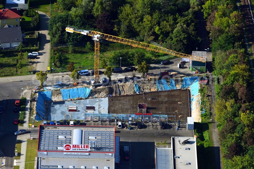 Aerial image Berlin - Construction site of Storage house and self-storage warehouse on Wohnhauses Lauinger Strasse corner Tychyer Strasse in the district Biesdorf in Berlin, Germany
