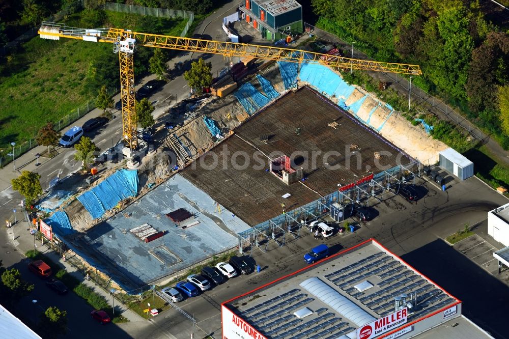 Aerial photograph Berlin - Construction site of Storage house and self-storage warehouse on Wohnhauses Lauinger Strasse corner Tychyer Strasse in the district Biesdorf in Berlin, Germany