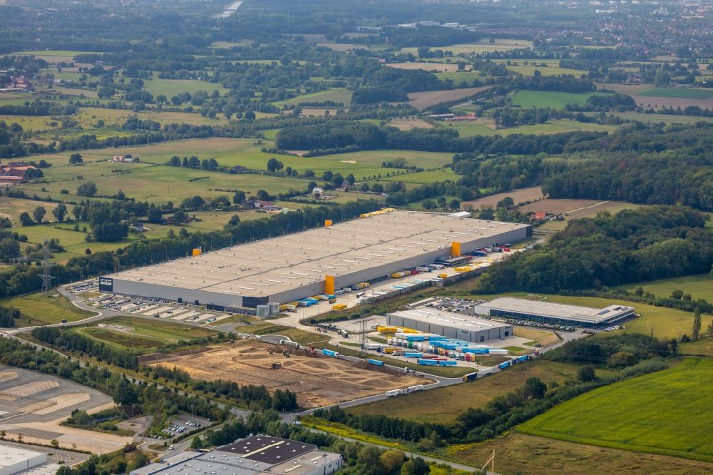 Werne from above - Warehouses and forwarding building of Amazon Logistik Werne GmbH - DTM1 of the Amazon Europe Core S.a r.l. in Werne in the state North Rhine-Westphalia, Germany