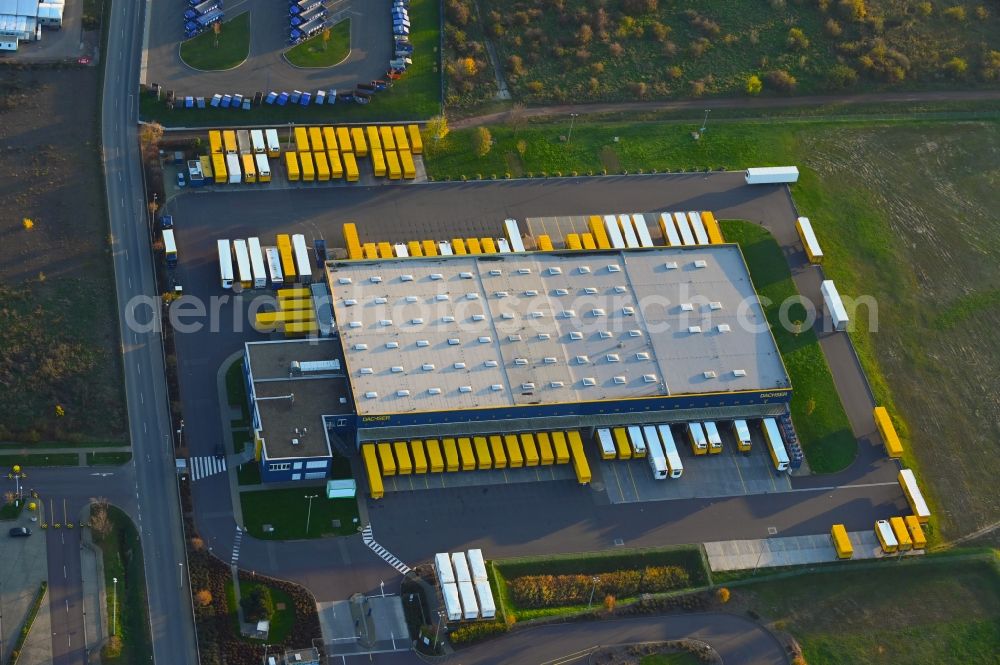 Magdeburg from above - Warehouses and forwarding building of Dachser SE in the district Gewerbegebiet Nord in Magdeburg in the state Saxony-Anhalt, Germany
