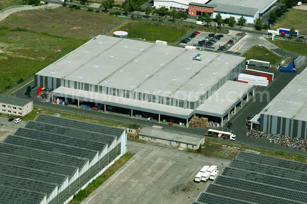 Aerial photograph Grünheide (Mark) - Warehouses and forwarding building DGL Lagerlogistik Freienbrink GmbH&KG on Grosse Lindenstrasse in the district Freienbrink in Gruenheide (Mark) in the state Brandenburg, Germany