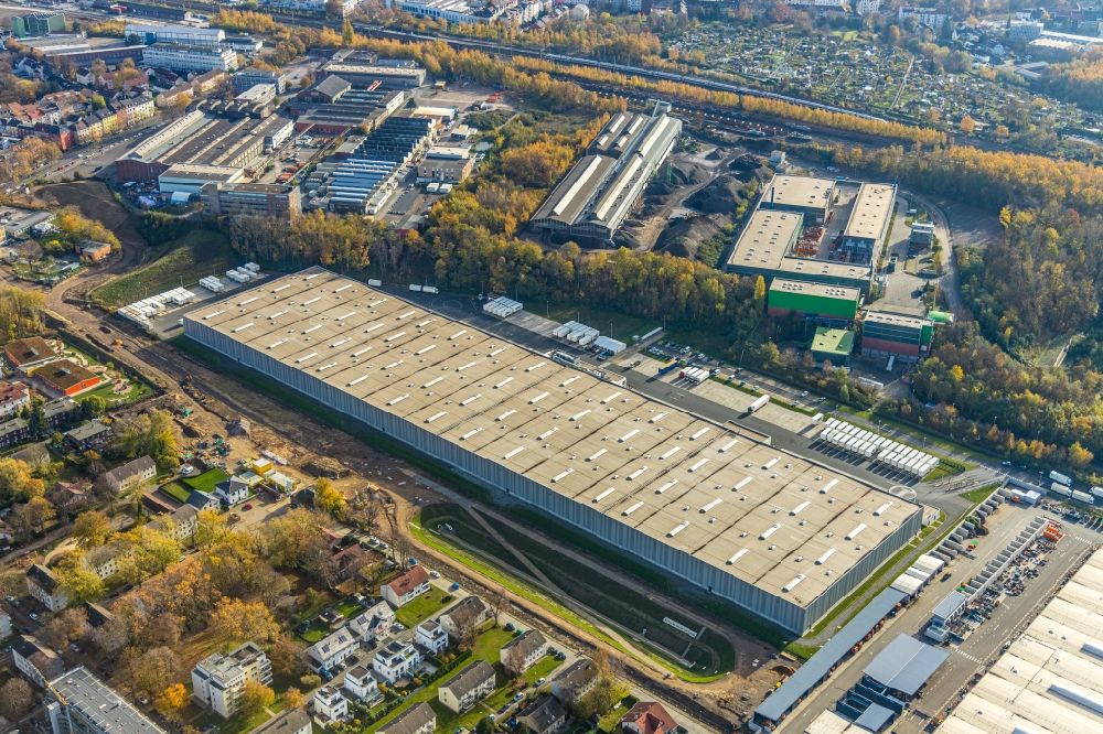 Aerial photograph Bochum - Warehouses and forwarding building of DSV Stuttgart GmbH & Co. KG Obere Stahlindustrie in the district Wiemelhausen in Bochum in the state North Rhine-Westphalia, Germany