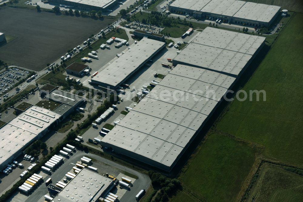Langenhagen from the bird's eye view: Warehouses and forwarding building of the Krage Speditionsgesellschaft mbH in the business park at the airport in Langenhagen in the state Lower Saxony