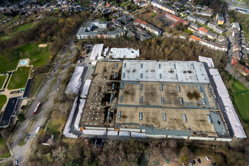 Aerial photograph Bochum - Warehouses and forwarding building Maerkische Strasse in Bochum in the state North Rhine-Westphalia, Germany