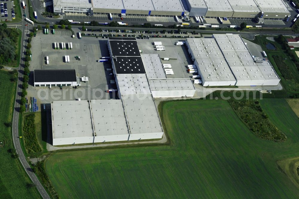 Aerial image Meineweh - Warehouses and forwarding building of Offergeld Logistik GmbH & Co. oHG on Pretzscher Weg in the district Schleinitz in Meineweh in the state Saxony-Anhalt, Germany