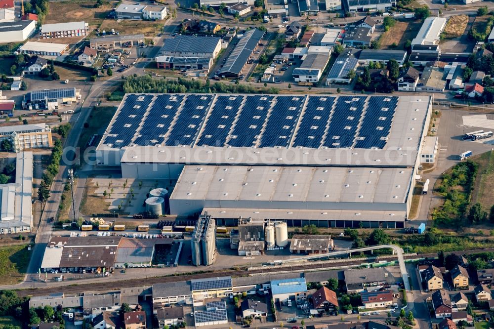 Aerial photograph Malsch - Warehouses and forwarding building Seifert Logistics Group on Benzstrasse in Malsch in the state Baden-Wuerttemberg, Germany