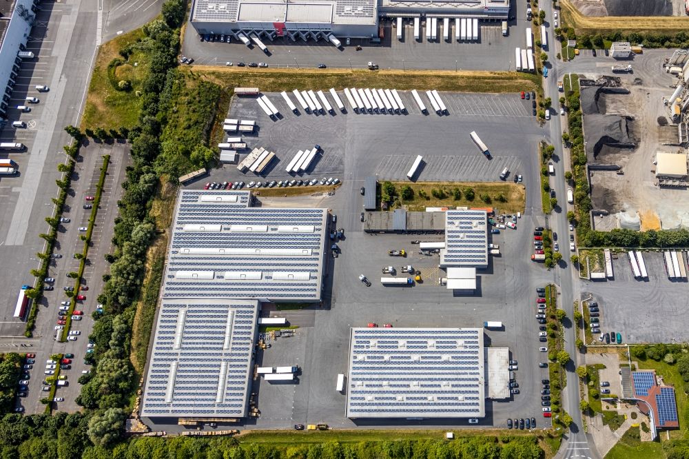 Aerial photograph Werl - Warehouses and forwarding building Werneke Logistic GmbH & Co. KG on Hafervoehde in the district Soennern in Werl in the state North Rhine-Westphalia, Germany
