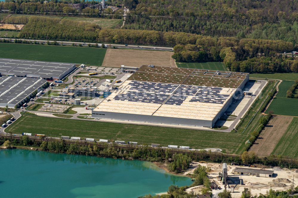 Aerial photograph Muggensturm - Warehouse complex-building in the industrial area L'Oreal Deutschland Logistikzentrum in Muggensturm in the state Baden-Wuerttemberg, Germany