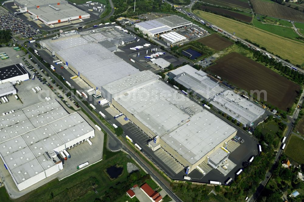 Meineweh from above - Warehouse complex-building in the industrial area Kaufland Logistik Zentrallager in the district Pretzsch in Meineweh in the state Saxony-Anhalt, Germany