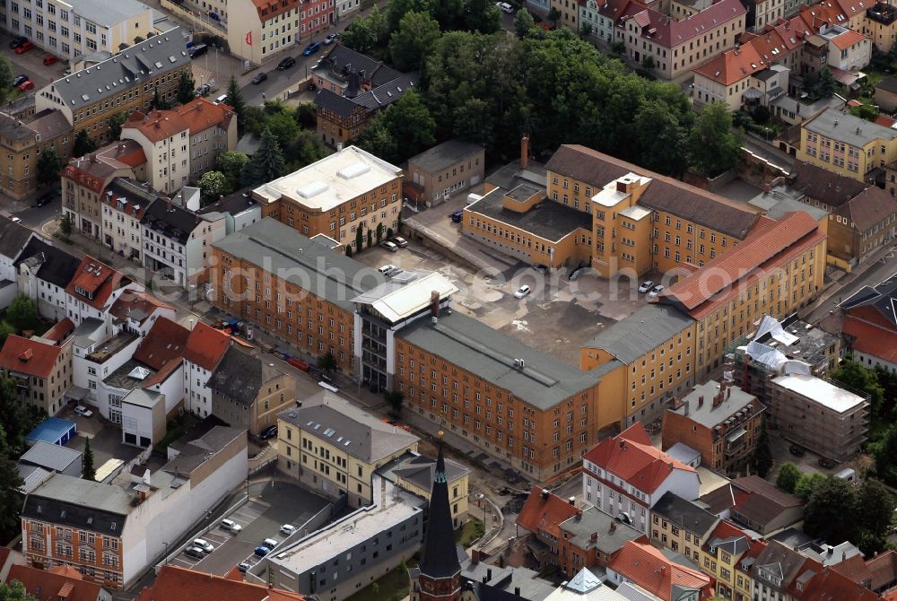 Apolda from the bird's eye view: The District Office of the County of Weimar is located in a building complex on the corner Dornburger street - Bahnhofstrasse in Apolda in state of Thuringia